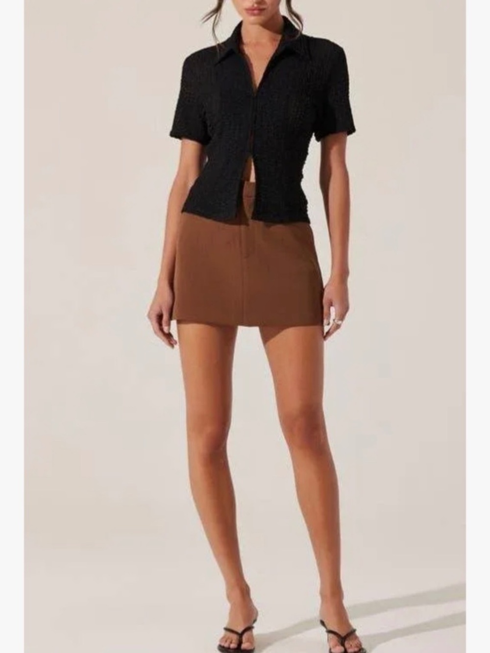 ASTR the Label Puckered Short Sleeve Top